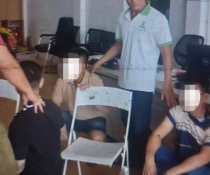 Nhiều cảnh sát ập vào văn phòng công chứng ở Bình Dương bắt nhóm nghi lừa đảo