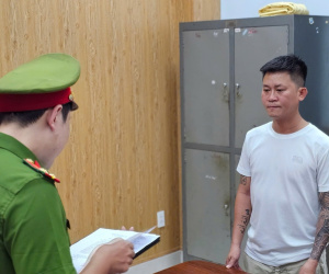 Triệt phá đường dây cá độ hơn 2000 tỷ đồng, bắt ông trùm Phạm Công Lộc ngay khi vừa từ Campuchia về nước
