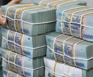 'Bình Yên' mang 300.000 đồng lừa 434 tỷ của giám đốc 56 tuổi ở Tiền Giang: Chuyển tiền hơn 1.000 lần