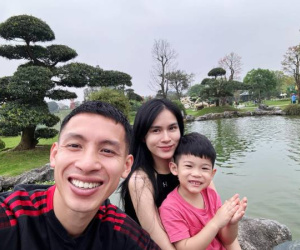 Cuộc sống viên mãn của tiền vệ nổi tiếng và hotgirl Tuyên Quang: Vừa xây biệt thự bạc tỉ nay lại có tin vui