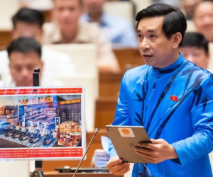 Đề xuất dùng trụ sở dôi dư làm nhà đỗ xe thông minh, trạm sạc, thư viện