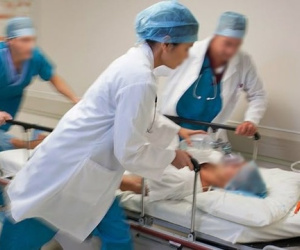 Giải trí ban đêm, nam thanh niên 20 tuổi bị nhồi máu cơ tim, suýt tử vong