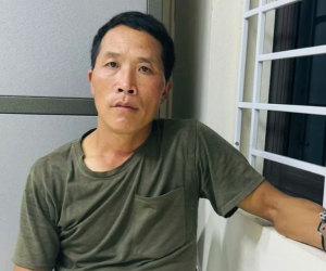 Khuyên vợ quay lại bất thành, người đàn ông sát hại “tình địch”