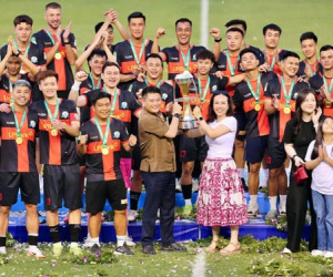 Những bản hợp đồng 'bom tấn'