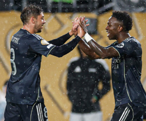 Vinicius rực sáng, Real Madrid gặp Juventus ở vòng 1/8