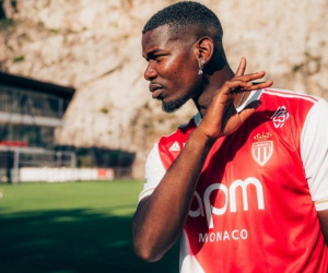Paul Pogba rơi lệ trong ngày ký hợp đồng với Monaco, chính thức tái xuất sân cỏ