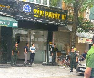 Khám xét nhà trùm giang hồ cộm cán Vi 'ngộ' ở Thanh Hóa