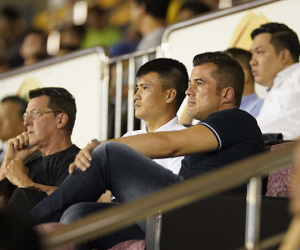 Công Vinh 'chơi lớn' để vô địch V-League: Bao nhiêu tiền cho đủ?