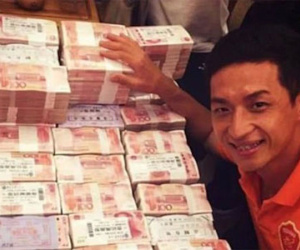 Đội bóng Trung Quốc thưởng lên hạng 4 triệu đôla cho mỗi cầu thủ