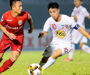 HAGL gần vô địch về thẻ phạt ở V-League