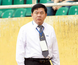 Ông Nguyễn Văn Mùi: ‘Trọng tài đang trở thành vật tế thần ở V-League’