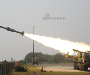 Trung Quốc bình tên lửa Ấn Độ muốn bán cho Việt Nam