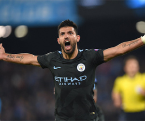 Aguero phá kỷ lục ghi bàn tồn tại 77 năm của Man City