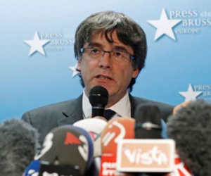 Ban lãnh đạo Catalonia bị tòa án Tây Ban Nha triệu tập
