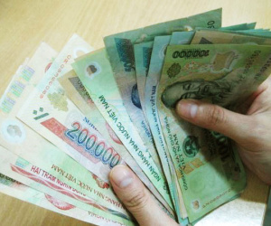 Lùi lương hưu mới đến 2022 để phụ nữ khỏi thiệt