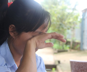 Mâu thuẫn với bố mẹ chồng khi mang thai, đến lúc sinh con, người phụ nữ cũng bị "cướp trắng" quyền làm mẹ