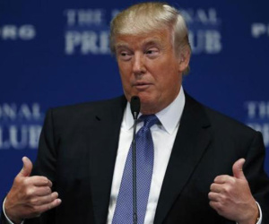Tổng thống Trump tính hủy chương trình cấp thẻ xanh bằng quay số