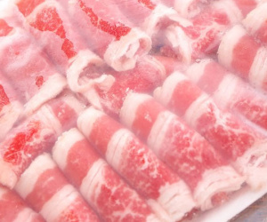 Vì tiếc tiền mà bạn luôn đi chợ muộn mua thịt giá rẻ, thịt cận date: Hãy nghĩ đến những hậu quả này trước