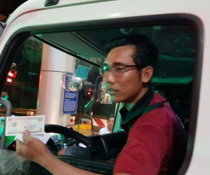 BOT Cai Lậy đã có 100 đồng trả tài xế vào lúc nửa đêm