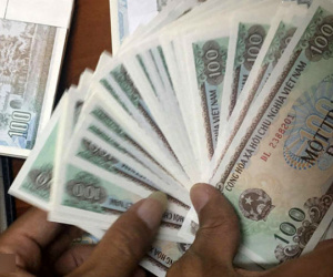 Có 1.500 tờ 100 đồng, BOT Cai Lậy thu phí trở lại lúc 23h