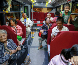 Gần 4.000 người dân ven biển Sài Gòn sơ tán tránh bão Damrey