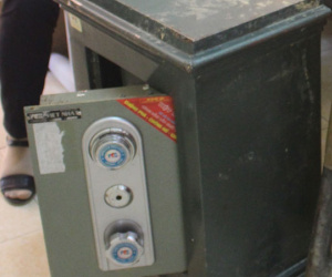 Nhân viên cũ mở két sắt quán cà phê trộm gần 150 triệu đồng