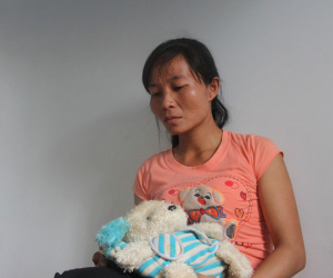 Nước mắt người mẹ bị cướp quyền nuôi con vì mâu thuẫn với bố mẹ chồng: 'Em chỉ muốn con trai gọi một tiếng mẹ'