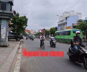 Không mượn được tiền, đâm tài xế GrabBike cướp xe