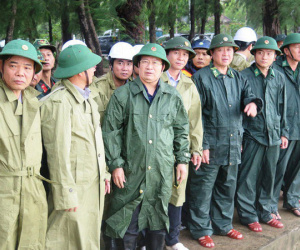 Phó Thủ tướng Trịnh Đình Dũng: Nếu cần thiết, điều cả trực thăng tìm kiếm thuyền viên mất tích