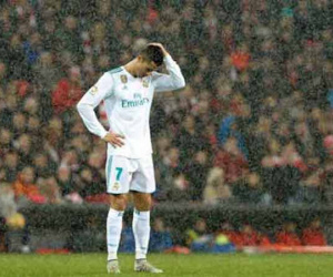 Ronaldo 4 tháng ghi 2 bàn, Real sẽ ruồng bỏ "tàn nhẫn" như Casillas