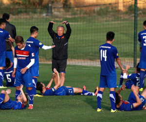 U23 Việt Nam dính bão chấn thương, HLV Park Hang Seo đau đầu