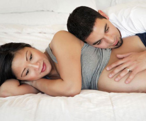 Quan hệ khi mang thai tháng thứ 4 có an toàn không?
