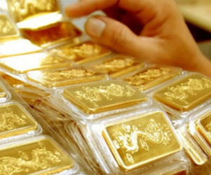 Giá vàng hôm nay 5/12: USD mạnh, vàng xuống đáy