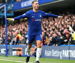 Hazard từ chối gia hạn với Chelsea vì Real
