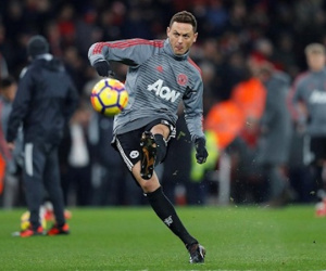 Man Utd bị khủng hoảng hàng tiền vệ ở trận derby với Man City