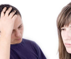 Bất lực khi bạn gái qua đêm với những gã ăn chơi chỉ để có tiền