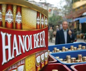 Bia Hà Nội tiếp tục lao đao
