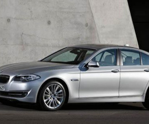 BMW triệu hồi hơn 1 triệu xe