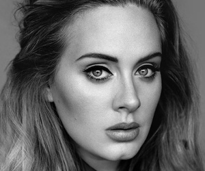 'Họa mi nước Anh' Adele: Bạn trai đầu tiên là người đồng tính, cuộc phẫu thuật thanh quản cam go đến tài sản 1200 tỷ