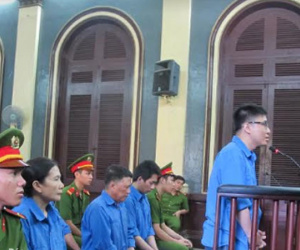 Nữ cựu giám đốc Agribank 'ôm' hàng ngàn lượng vàng thế nào?