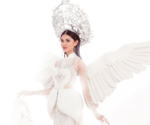 Thùy Dung mặc váy con cò thi trang phục truyền thống tại Miss International