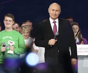 Tuyên bố tranh cử Tổng thống 2018: 'Nước cờ' khôn ngoan của ông Putin
