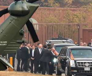 Trump hủy chuyến thăm khu phi quân sự liên Triều vì sương mù