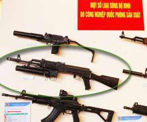 Việt Nam tự sản xuất mẫu "súng trường AK-103"
