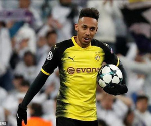 Lộ bến đỗ siêu bất ngờ của Aubameyang
