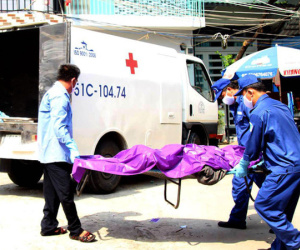 Phát hiện thi thể người đàn ông đang phân hủy trong nhà
