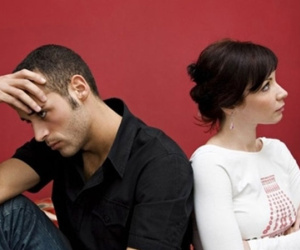Có người yêu rồi nhưng tâm trí tôi chỉ nghĩ về người cũ