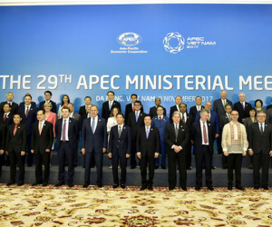 Tổng thống Philippines Duterte hôm nay phát biểu tại CEO Summit