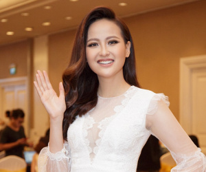 Vừa về tới Việt Nam, Khánh Ngân trích 150 triệu đồng giải thưởng 'Miss Globe' hỗ trợ bà con trong vùng bão lũ