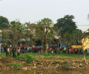 Thi thể nam thanh niên nổi trên sông ở Huế